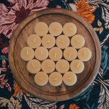 Load image into Gallery viewer, Beeswax Tealight Refills