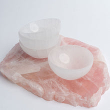 Load image into Gallery viewer, Selenite Bowls