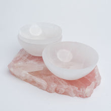 Load image into Gallery viewer, Selenite Bowls