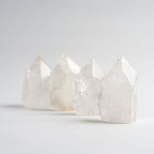 Load image into Gallery viewer, Clear Quartz Rough Generator