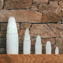 Load image into Gallery viewer, Selenite Towers
