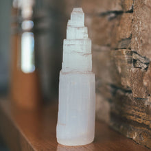 Load image into Gallery viewer, Selenite Towers