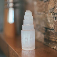 Load image into Gallery viewer, Selenite Towers