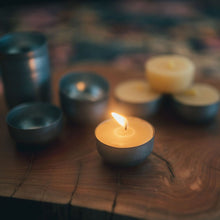 Load image into Gallery viewer, Beeswax Tealight with Reusable Tin
